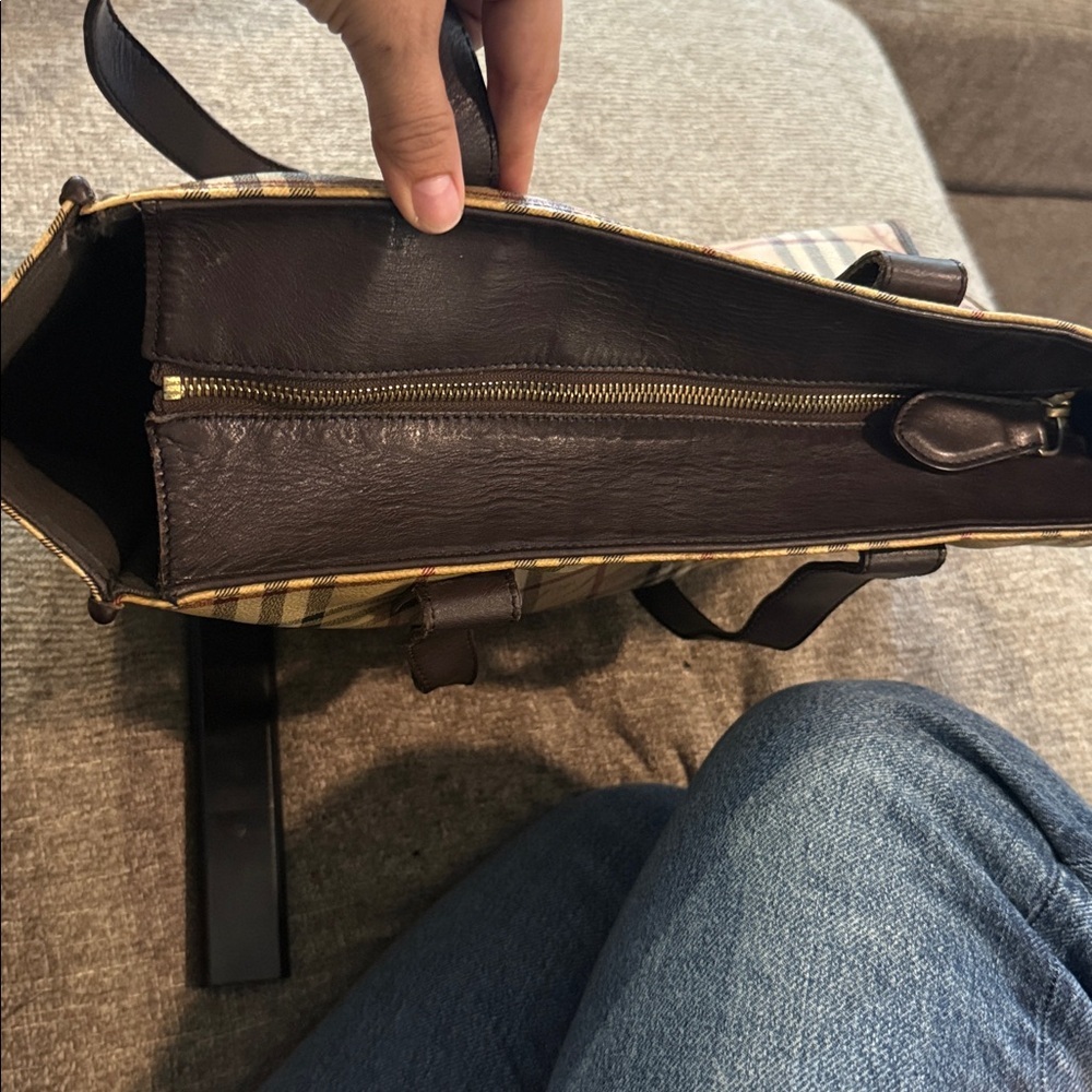 Burberry Beige and Black Checkered Tote - Picture 5 of 9